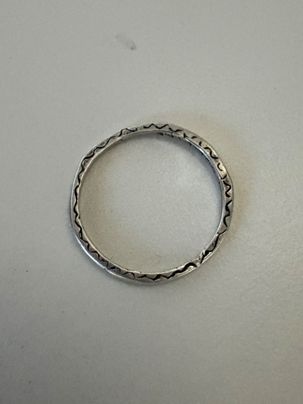 JES MAHARRY STERLING SILVER VITALITY RING SIZE 8. - Picture 3 of 6